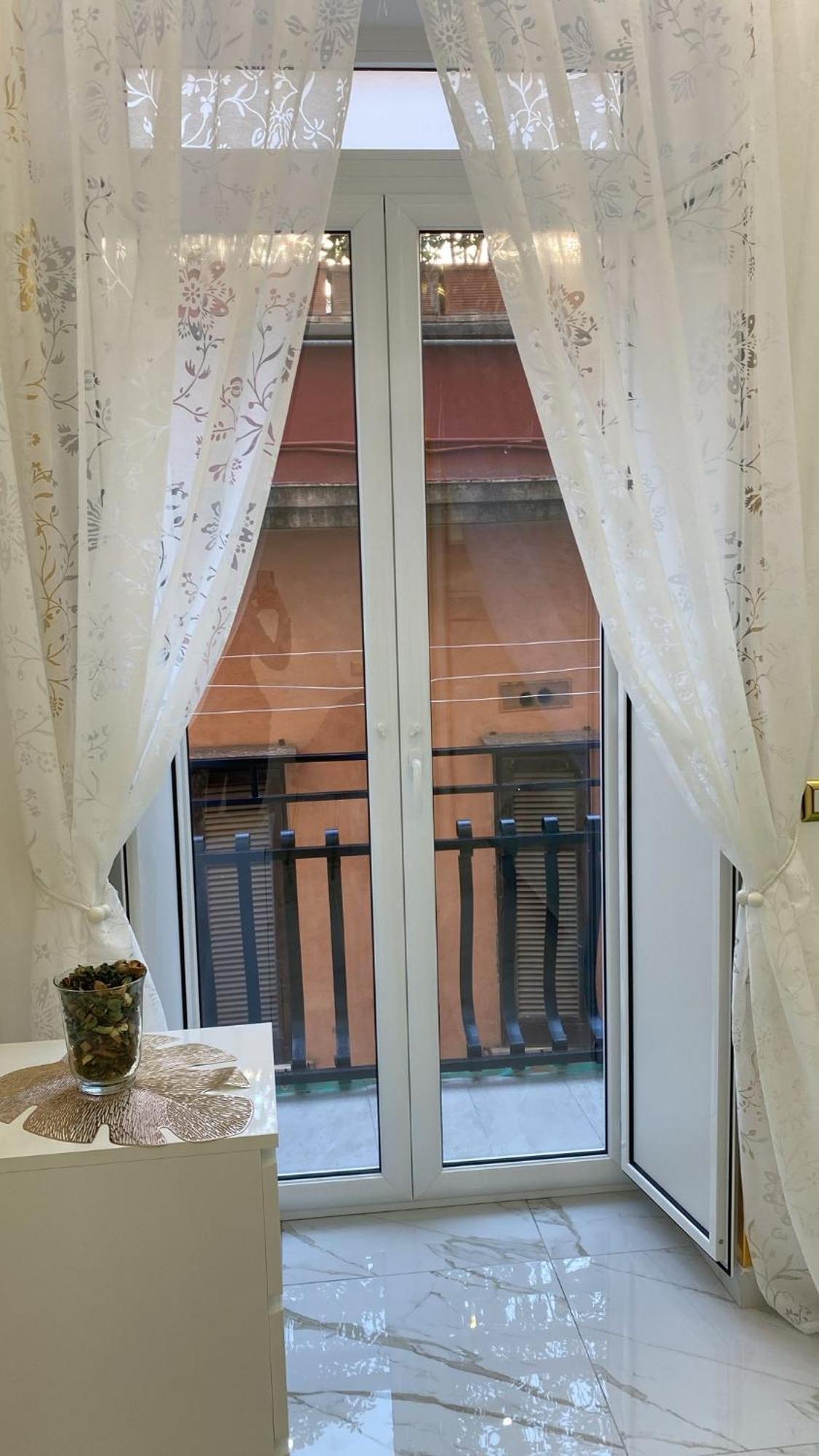 Regina House Apartment Napoli Ngoại thất bức ảnh