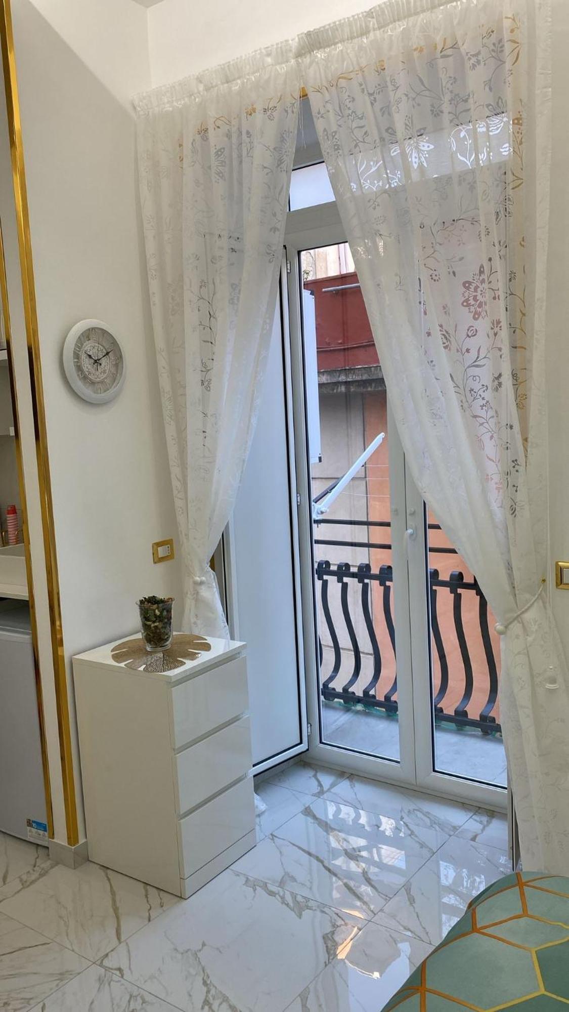 Regina House Apartment Napoli Ngoại thất bức ảnh
