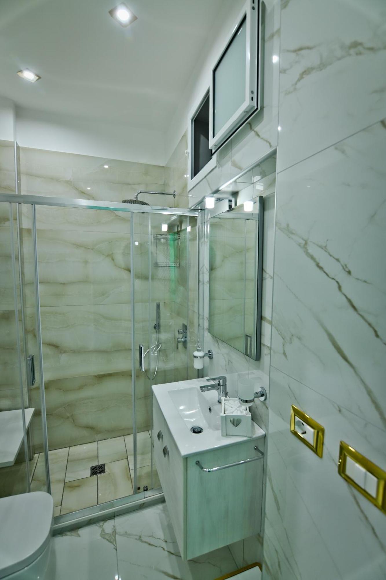 Regina House Apartment Napoli Ngoại thất bức ảnh