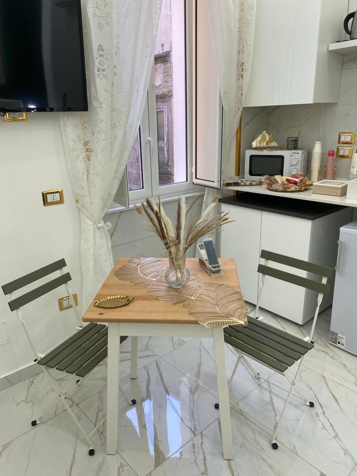 Regina House Apartment Napoli Ngoại thất bức ảnh